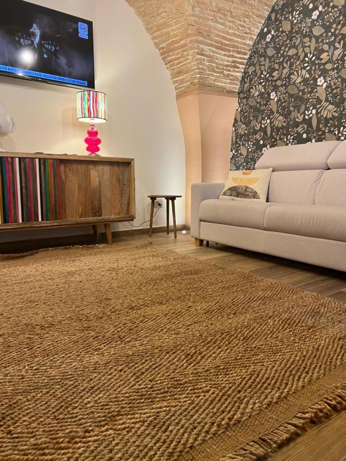 Le Dimore Del Gufo - Royal Suite Venosa Buitenkant foto