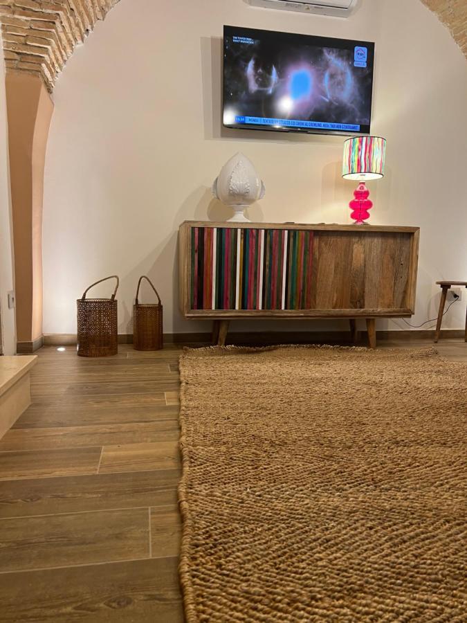 Le Dimore Del Gufo - Royal Suite Venosa Buitenkant foto